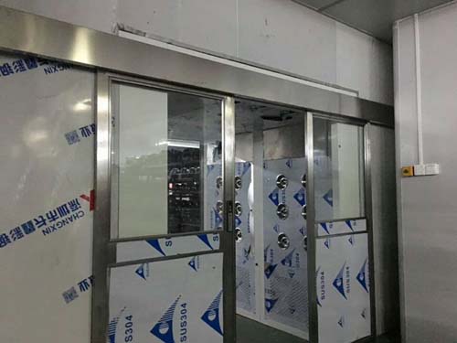 自動(dòng)感應(yīng)平移門(mén)貨淋室 自動(dòng)感應(yīng)平移門(mén)貨淋室